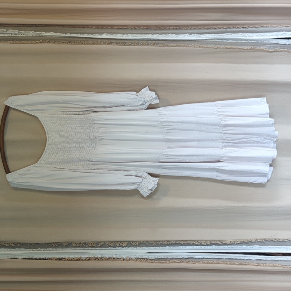 NWT Elegant Grey White Smocked Textured Dress Tie Open Back Long Puffy Sleeve